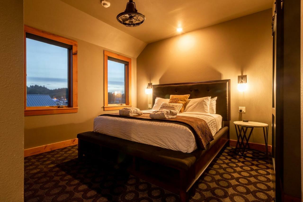 At The Helm Hotel Ilwaco Camera foto